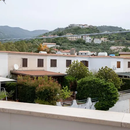 Trilocale 37 La Giungla Διαμέρισμα *